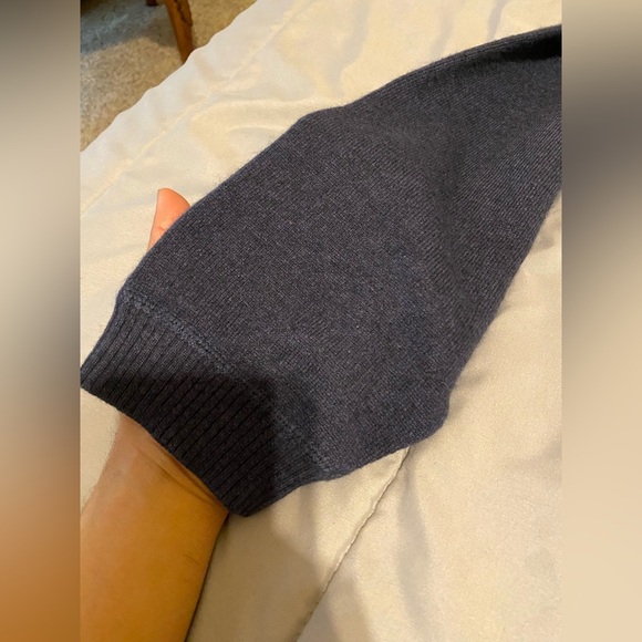 John W Nordstrom 100% cashmere V-Neck sweater - Picture 8 of 13